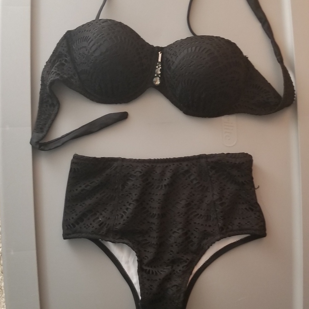 New brasilian bathing suit